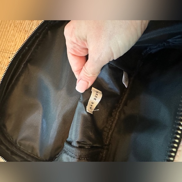 Rae Dunn Toiletries Cosmetics Makeup Pouch Bag - Picture 9 of 9